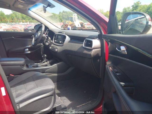 5XYPGDA37GG113314 KIA Sorento 2.4l Lx