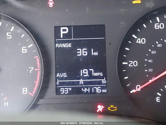 3KPA25AD8ME433446 KIA Rio 5-door S