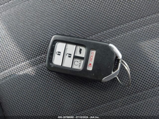 7FARW2H52JE082497 Honda CR-V EX