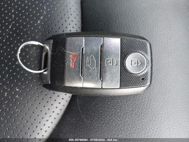 KIA SOUL + 2015 KNDJP3A56F7770263 Image 11