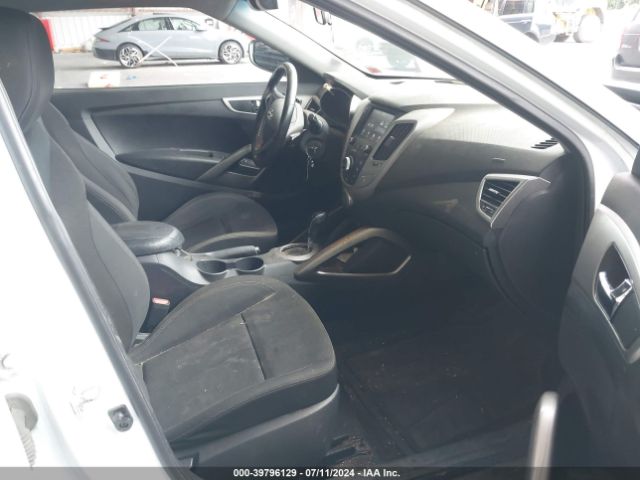 KMHTC6AD7HU311515 Hyundai Veloster