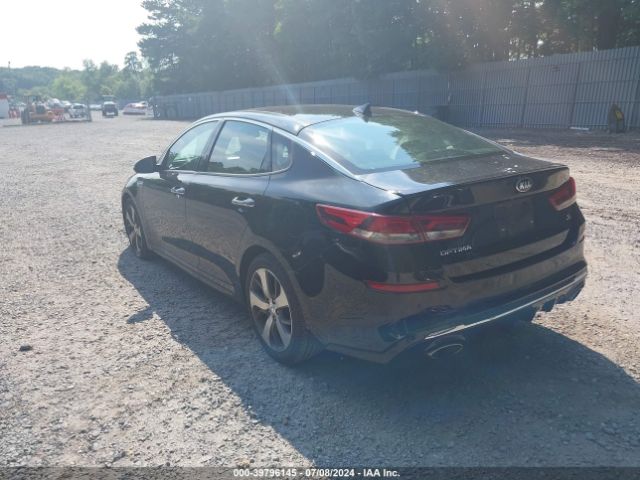 5XXGT4L32KG370967 KIA Optima S