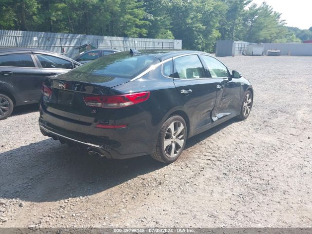 5XXGT4L32KG370967 KIA Optima S
