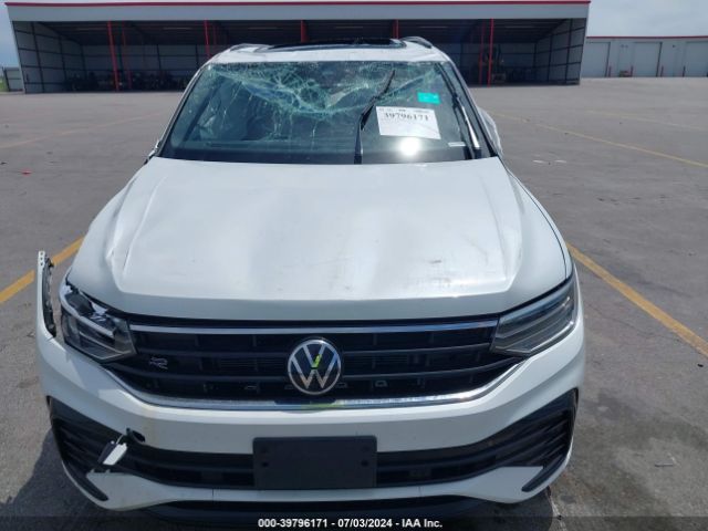 3VV8B7AX4PM072961 Volkswagen Tiguan 2.0t Se R-line Black