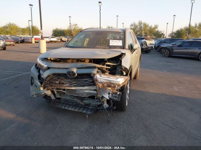 2T3C1RFVXPW275043 Toyota Rav4 Xle Premium