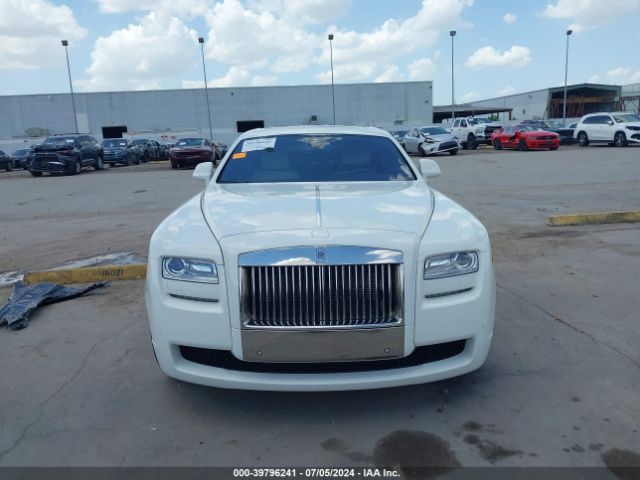 Rolls-Royce Ghost 2014 SCA664S58EUX52528 Image 12
