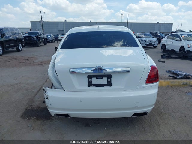Rolls-Royce Ghost 2014 SCA664S58EUX52528 Image 16
