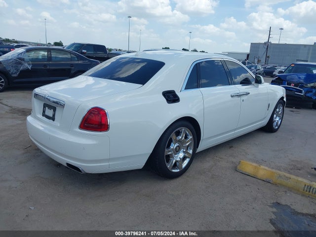 Rolls-Royce Ghost 2014 SCA664S58EUX52528 Image 4