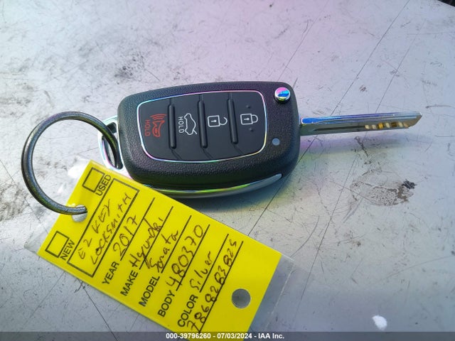 Hyundai SONATA SE 2017 5NPE24AF7HH480370 Image 11