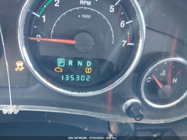 1C4BJWEG7EL128420 Jeep Wrangler Unlimited Sahara