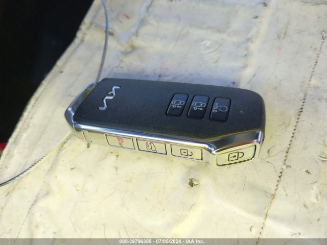KNDC3DLCXN5029727 KIA Ev6 Wind