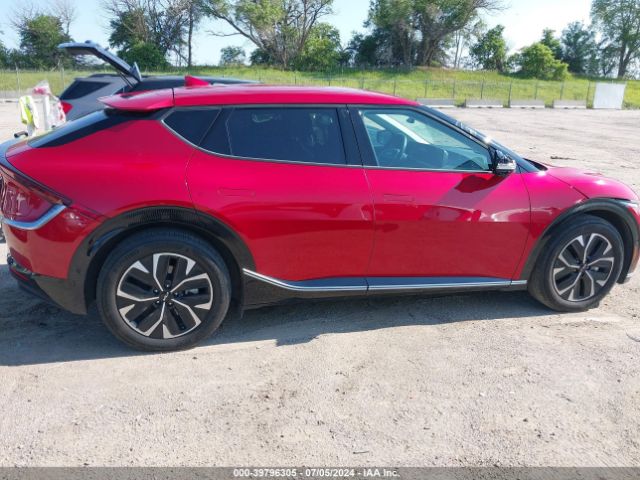 KNDC3DLCXN5029727 KIA Ev6 Wind