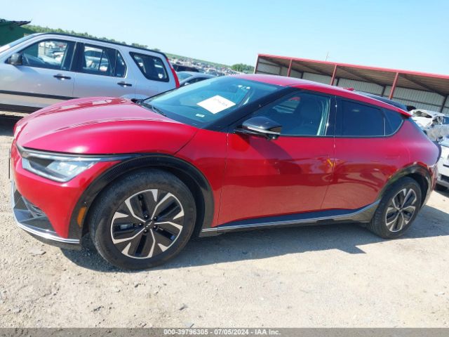 KNDC3DLCXN5029727 KIA Ev6 Wind