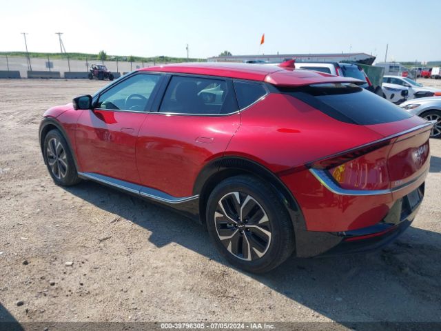 KNDC3DLCXN5029727 KIA Ev6 Wind