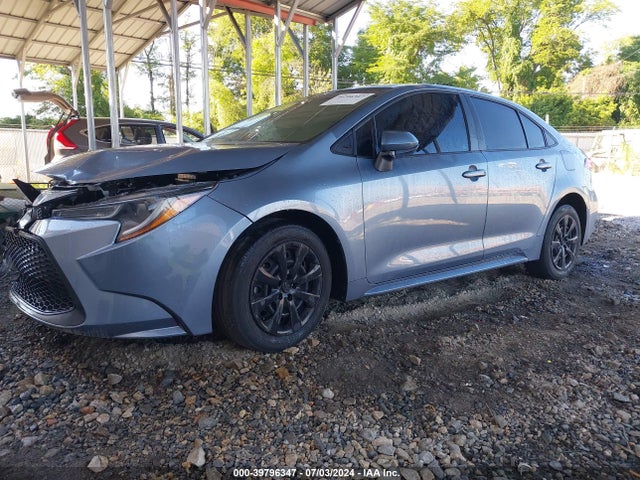 Toyota COROLLA LE 2022 5YFEPMAE9NP298337 Image 2
