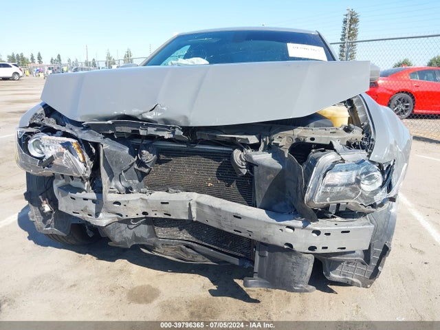 2C3CCAGG1KH531045 Chrysler 300 300s Awd