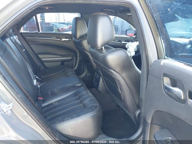 2C3CCAGG1KH531045 Chrysler 300 300s Awd