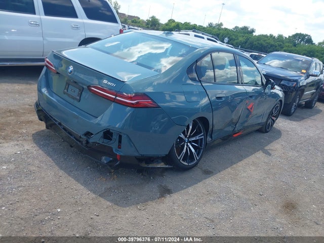 WBA43FJ06RCS39457 BMW 530 I