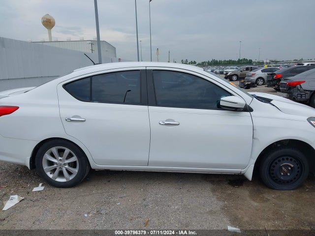 Nissan Versa 1.6 Sl 2016 3N1CN7AP7GL826461 Image 14