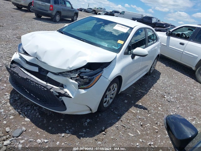 Toyota COROLLA LE 2021 5YFEPMAE2MP230590 Image 2