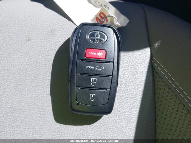 Toyota CAMRY SE 2025 4T1DAACK7SU503629 Image 11