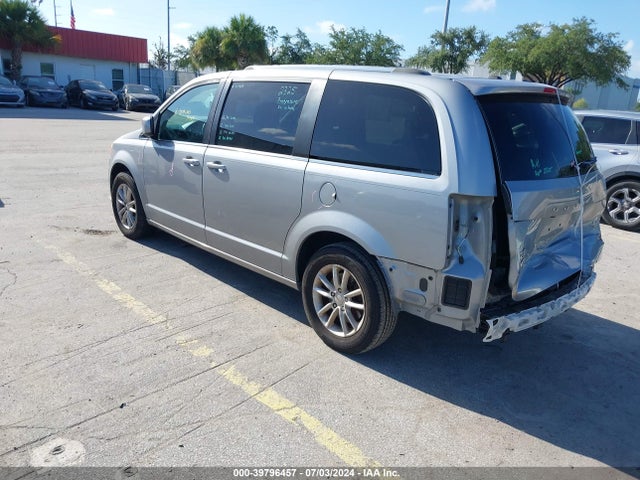 Dodge Grand Caravan Sxt 2018 2C4RDGCG6JR241730 Image 3