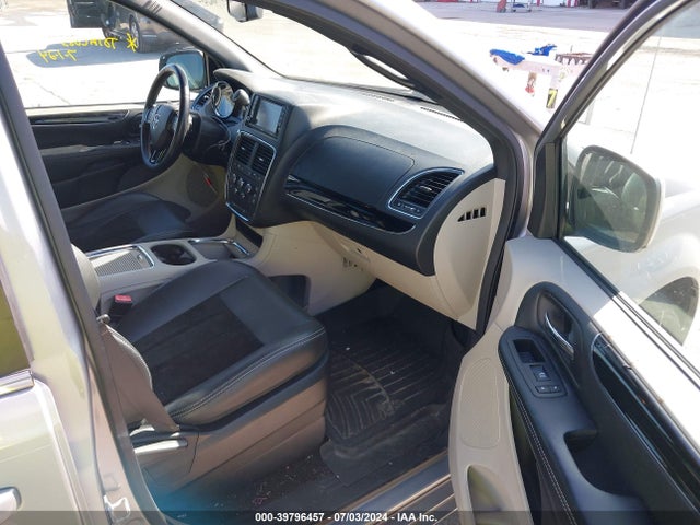 Dodge Grand Caravan Sxt 2018 2C4RDGCG6JR241730 Image 5