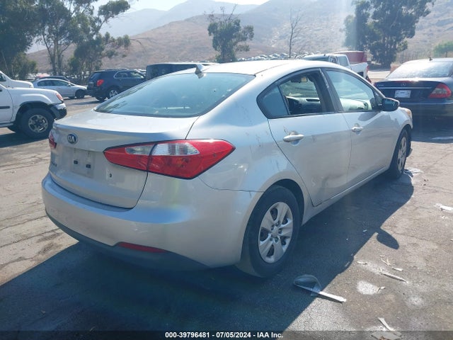 KIA FORTE LX 2014 KNAFK4A69E5054774 Image 4