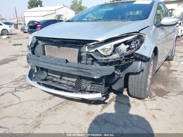 KIA FORTE LX 2014 KNAFK4A69E5054774 Image 6