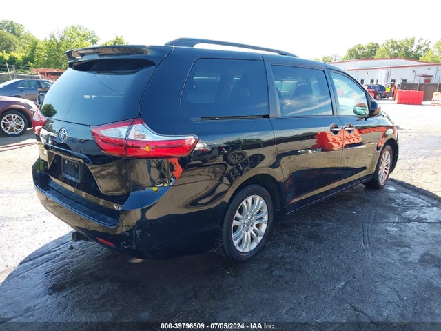 Toyota Sienna Xle 7 Passenger 2016 5TDYK3DC2GS761073 Image 4