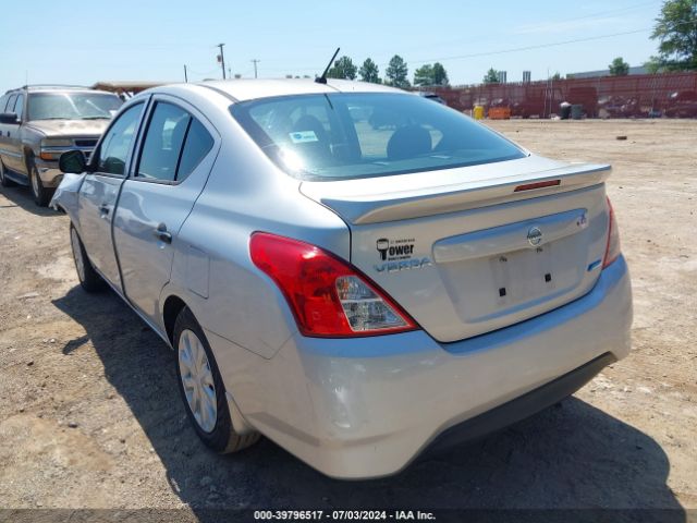 3N1CN7AP5FL808930 Nissan Versa 1.6 S+