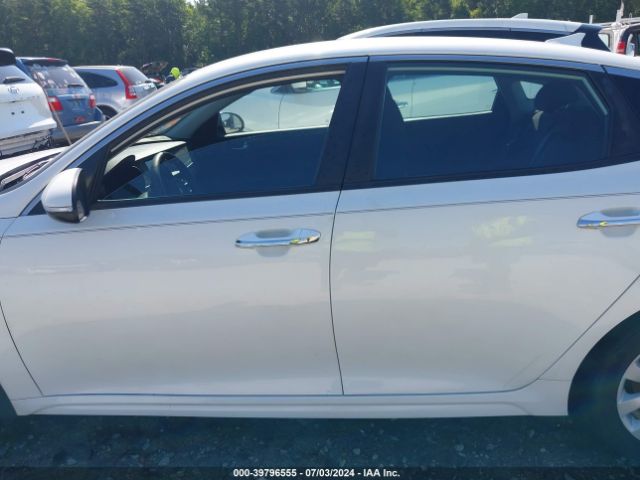 5XXGT4L36JG271440 KIA Optima Lx