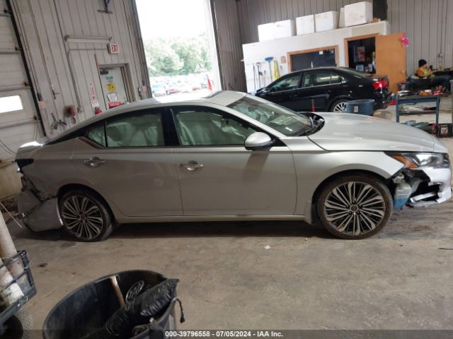 1N4BL4EW5PN341658 Nissan Altima Sl Intelligent Awd