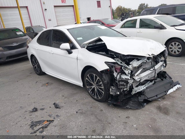 Toyota CAMRY SE 2024 4T1G11AKXRU920348 головне зображення