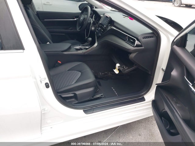 Toyota CAMRY SE 2024 4T1G11AKXRU920348 Image 5