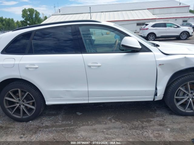 WA1WGAFPXFA051020 Audi Q5 3.0t Premium Plus