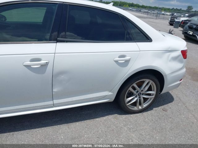 WAUDNAF41HN047052 Audi A4 2.0t Season Of Audi Premium