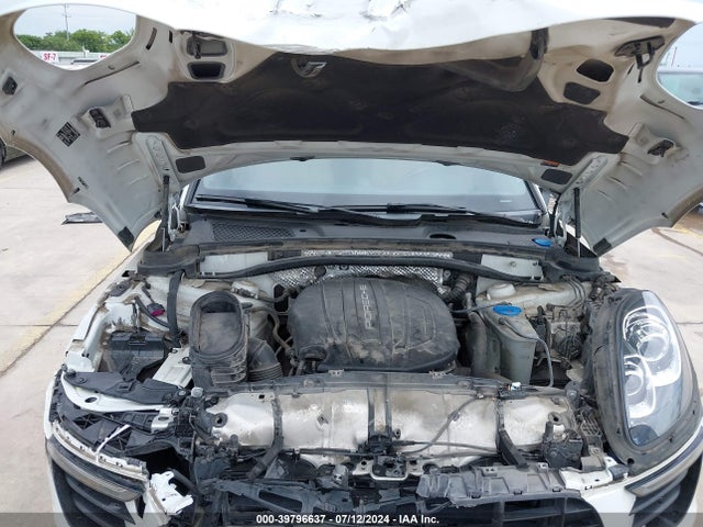 2018 PORSCHE MACAN WP1AA2A51JLB12313 Photo 9