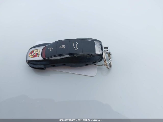 2018 PORSCHE MACAN WP1AA2A51JLB12313 Photo 10