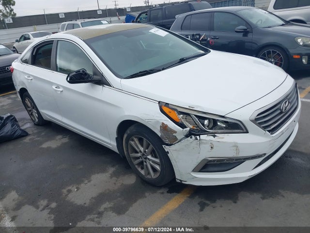 Hyundai SONATA SE 2015 5NPE24AF6FH255158 Image 13