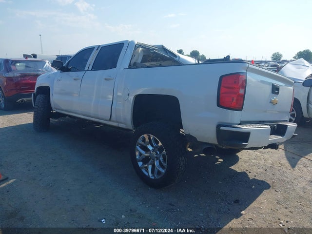 Chevrolet Silverado 1500 2lt 2018 3GCUKREC8JG574958 Image 3