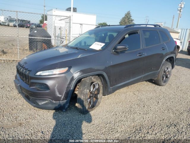 1C4PJMCB8FW788340 Jeep Cherokee Latitude Altitude