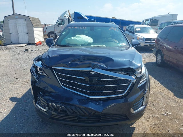 1GYKNBRS1JZ170613 Cadillac Xt5 Standard