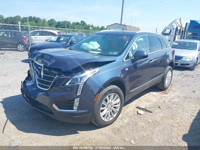 1GYKNBRS1JZ170613 Cadillac Xt5 Standard