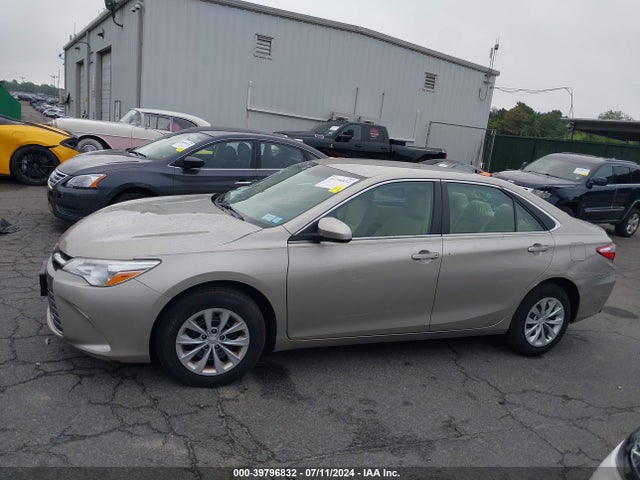 Toyota CAMRY LE 2016 4T4BF1FK3GR570004 Image 14
