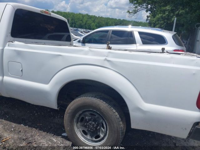 1FT7W3AT8FEB56483 Ford F-350 Xl