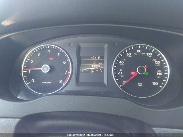 3VWD07AJXEM216232 Volkswagen Jetta 1.8t Se