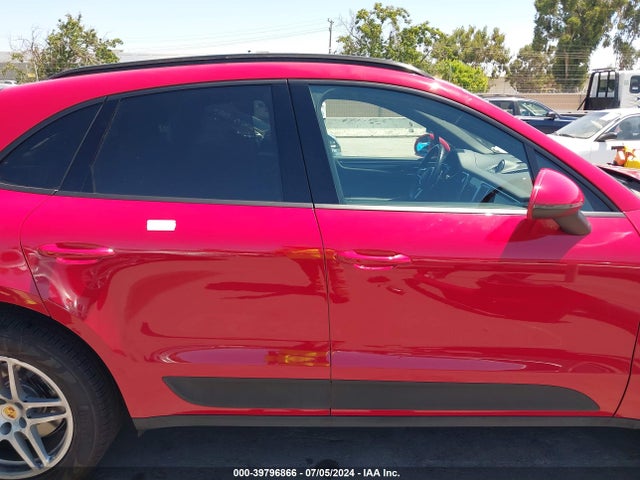 WP1AA2A55JLB10192 Porsche Macan Sport Edition