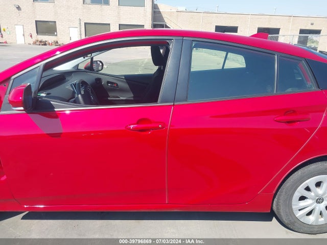 Toyota Prius Le 2022 JTDKAMFU1N3174446 Image 15