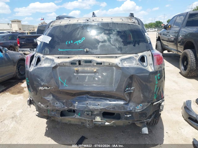 Toyota Rav4 Xle 2018 2T3RFREV7JW793857 Image 17